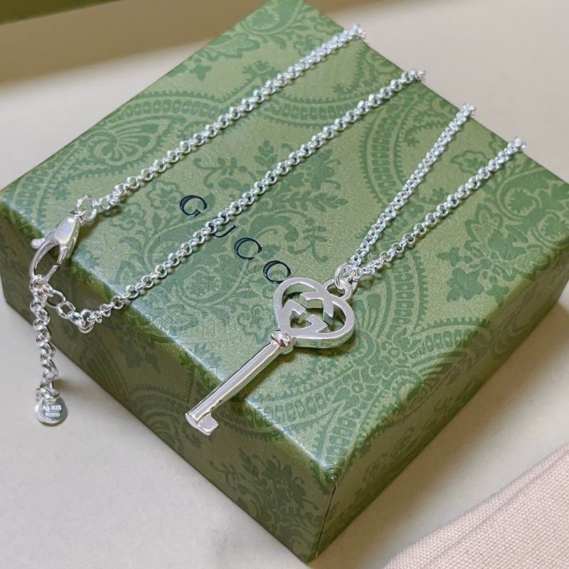 Gucci Necklace 10yxx253